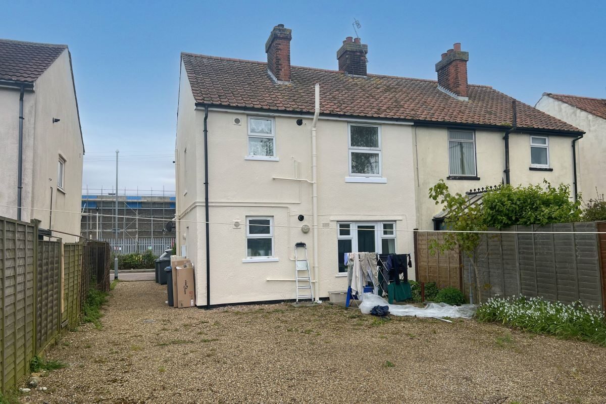 Flat A & B, 49 Orford Road, Felixstowe, Suffolk, IP11 2ET lot image - 10