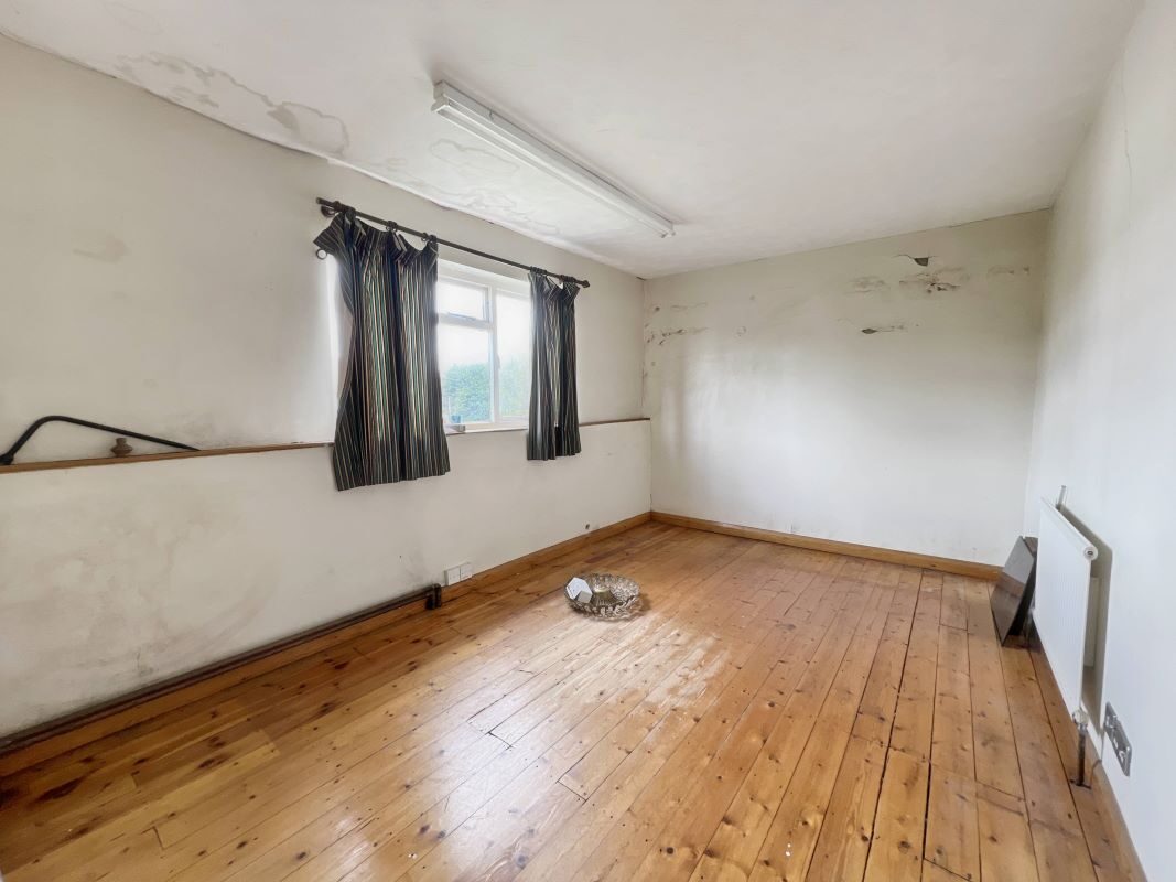 96 Poplar Hill, Stowmarket, Suffolk, IP14 2AX lot image - 5