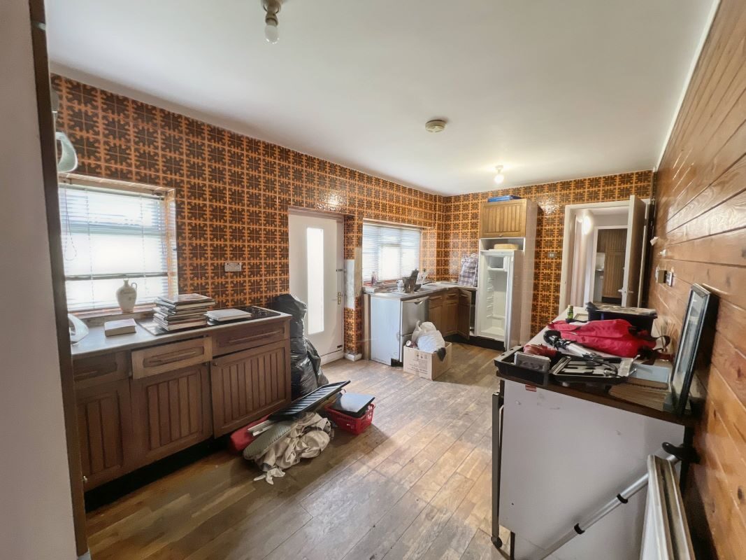 96 Poplar Hill, Stowmarket, Suffolk, IP14 2AX lot image - 11