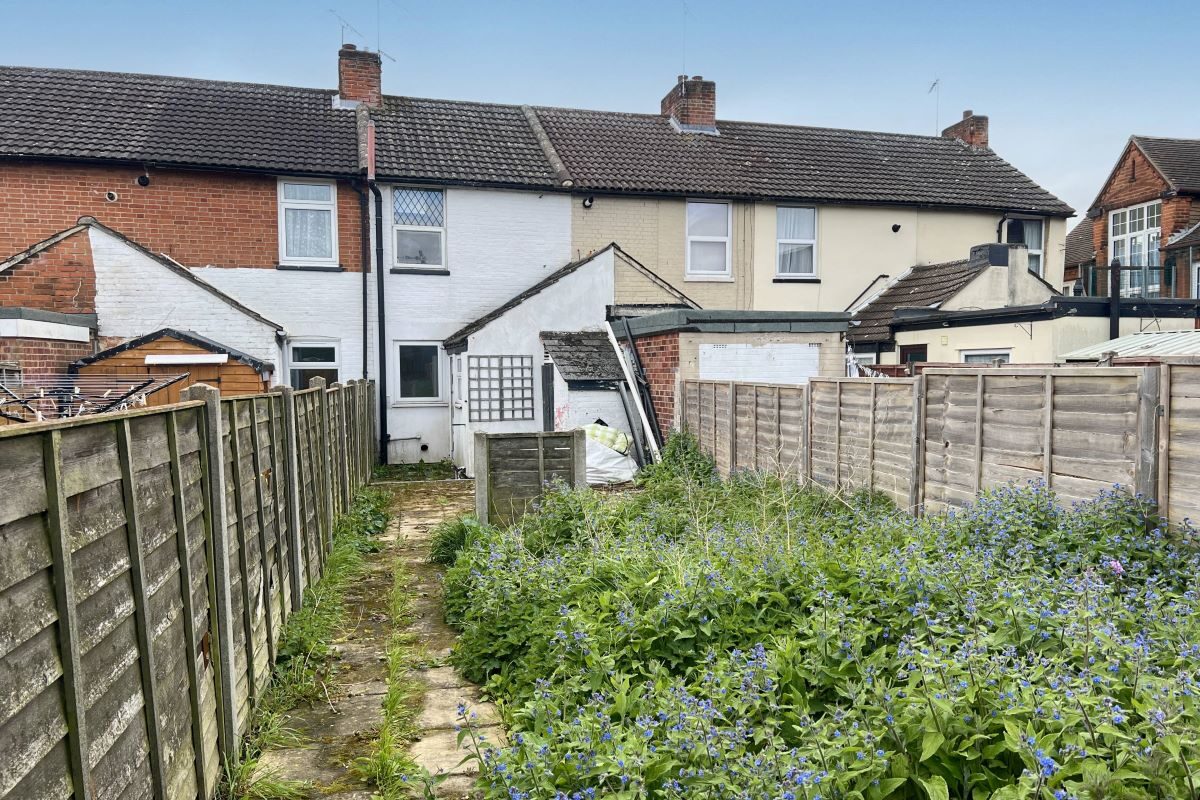 202 Bramford Lane, Ipswich, Suffolk, IP1 4DR lot image - 7