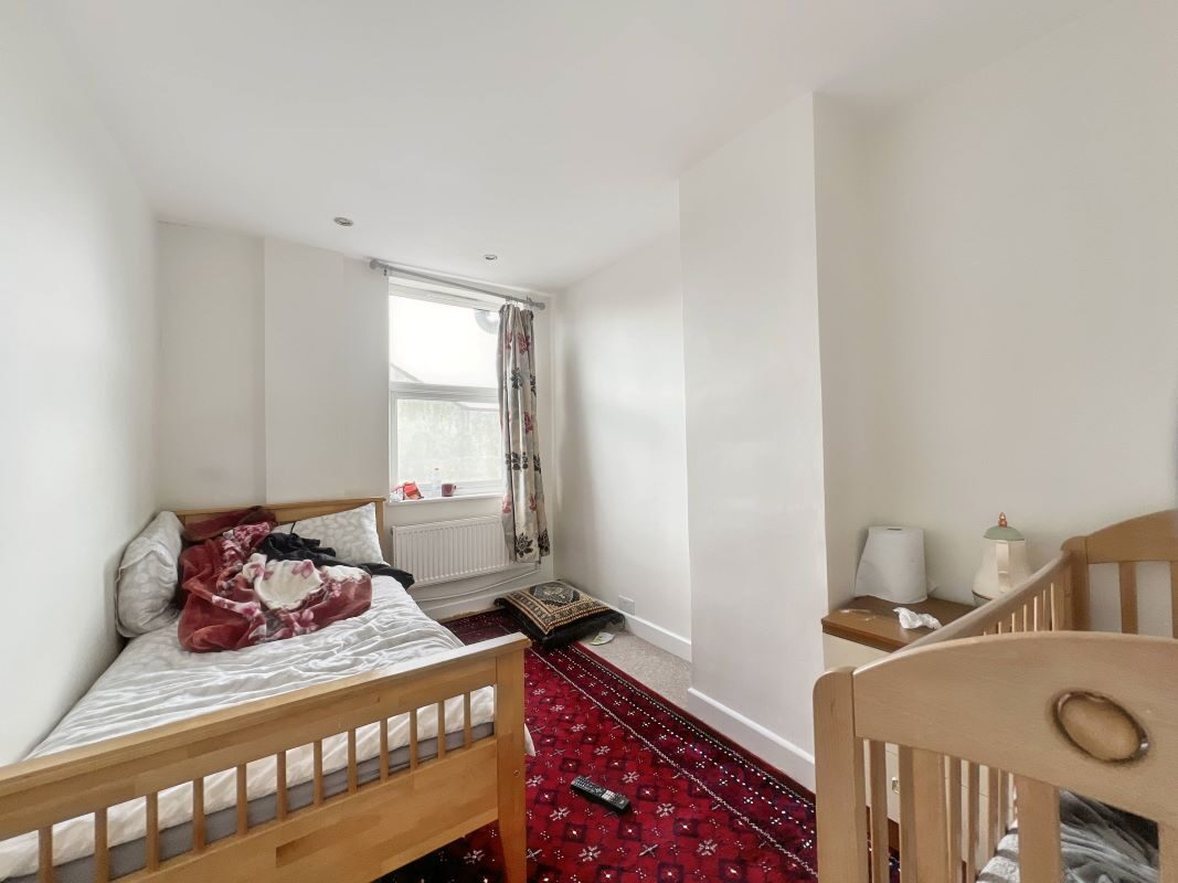 18 Parade Road, Ipswich, Suffolk, IP4 4BH lot image - 6