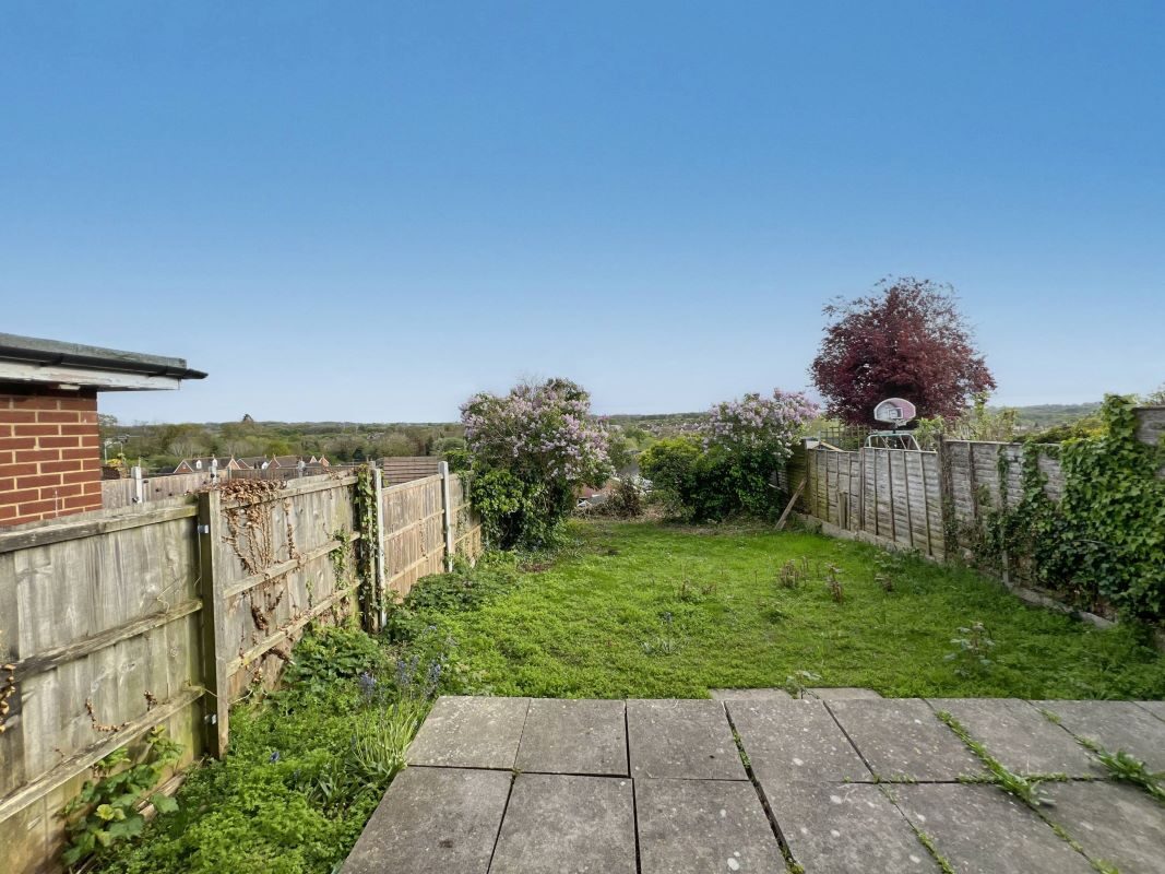 17 Annbrook Road, Ipswich, Suffolk, IP2 9JN lot image - 11