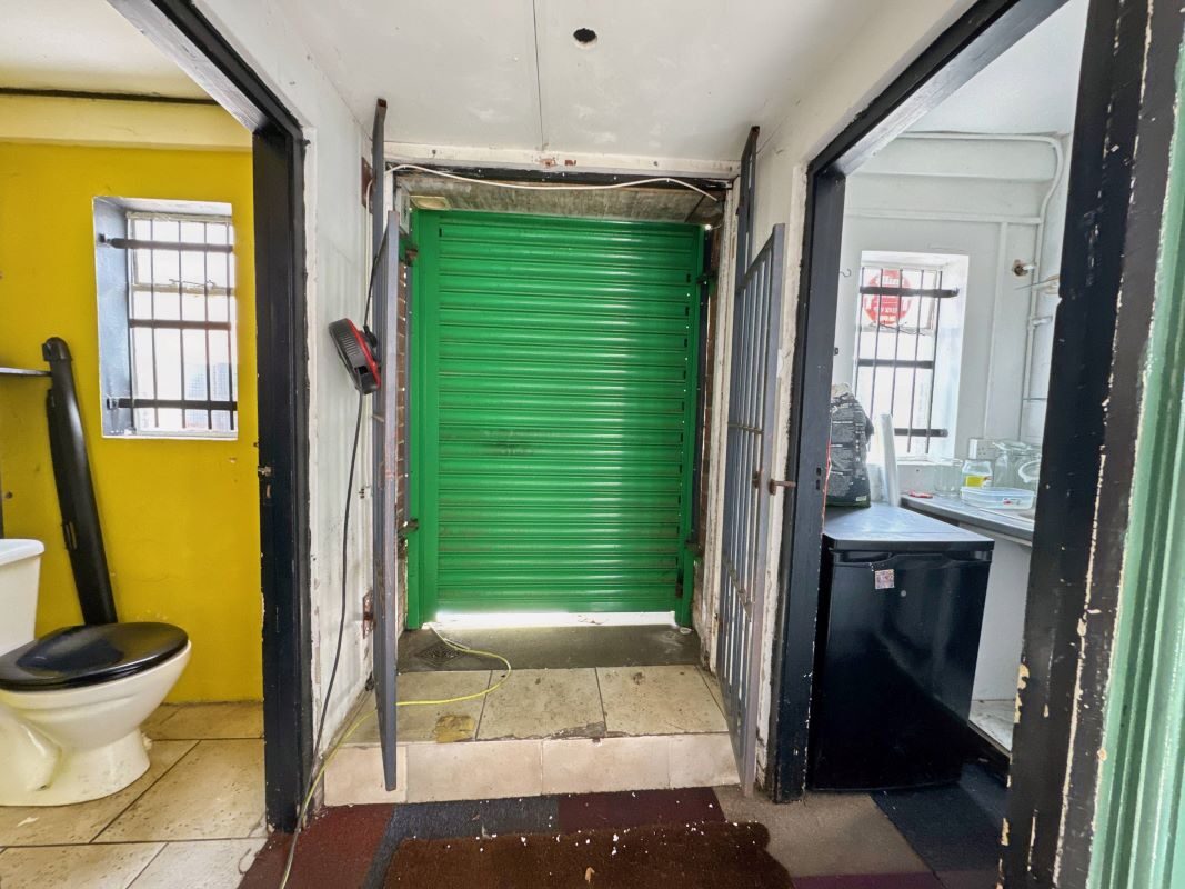 33 Upper Orwell Street, Ipswich, Suffolk, IP4 1HN lot image - 3