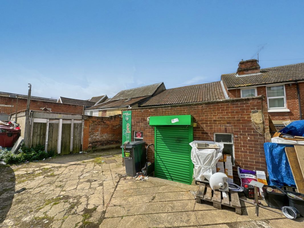 33 Upper Orwell Street, Ipswich, Suffolk, IP4 1HN lot image - 9