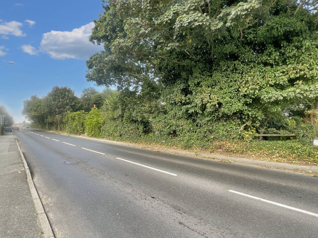 112 Main Road, Kesgrave, Ipswich, Suffolk, IP5 1BL lot image - 13