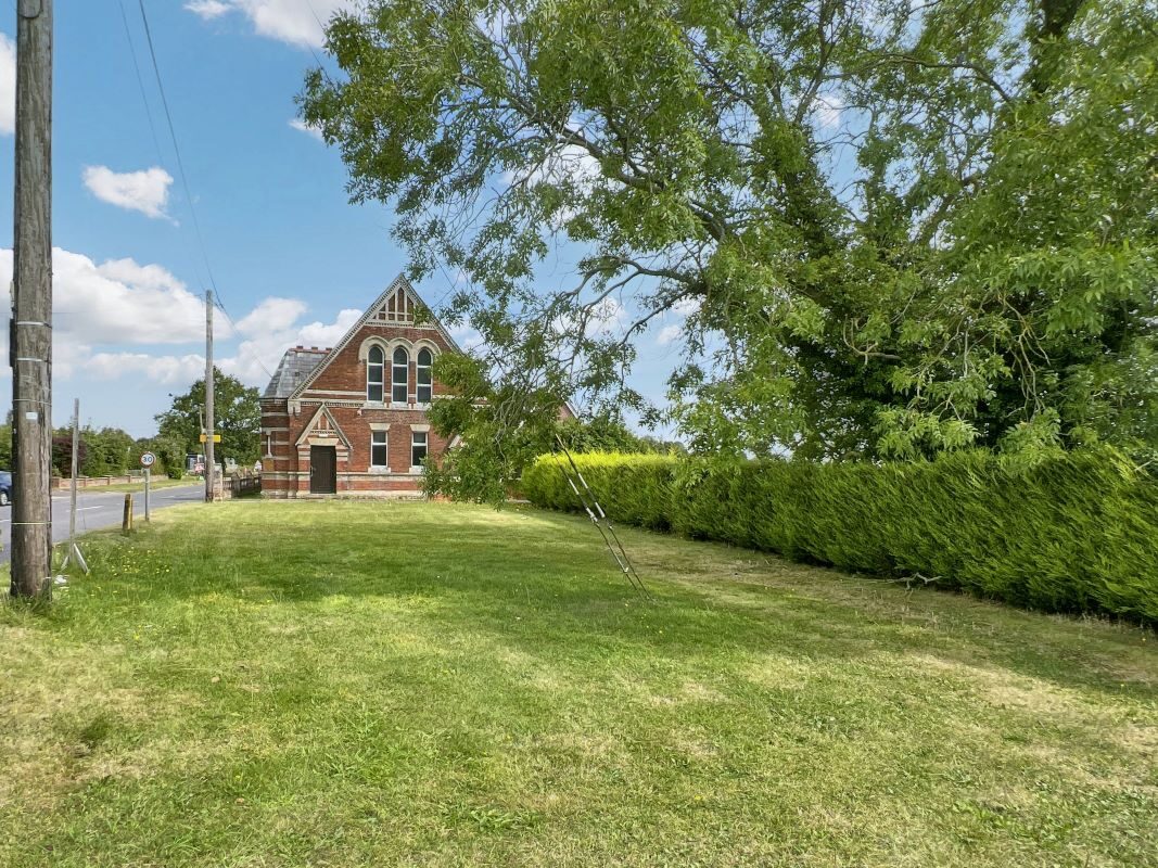Cotton Methodist Church, Broad Road, Cotton, Suffolk, IP14 4ND lot image - 15