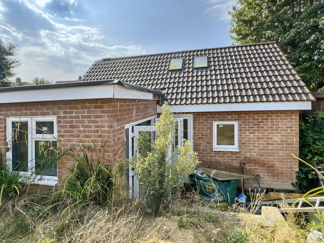 259 Humber Doucy Lane, Ipswich, Suffolk, IP4 3PF lot image - 10
