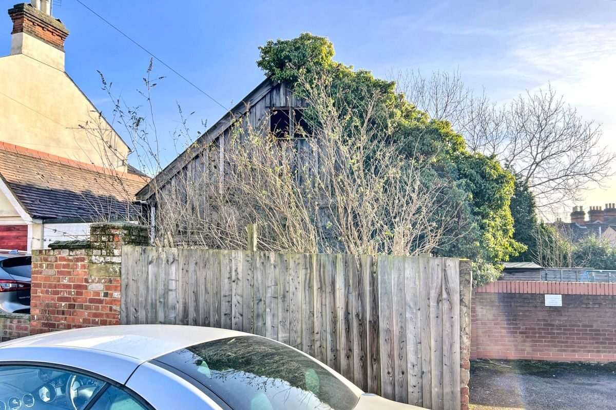 2A Ruskin Road, Ipswich, Suffolk, IP4 1PT lot image - 1