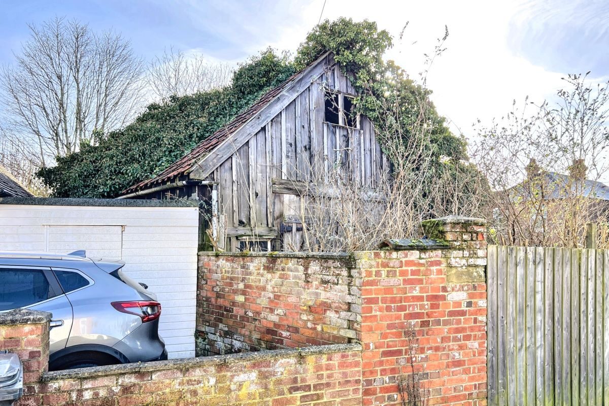 2A Ruskin Road, Ipswich, Suffolk, IP4 1PT lot image - 4