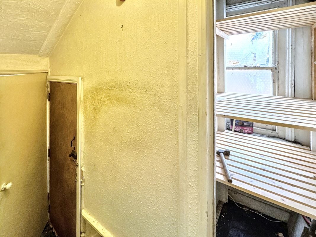 Flat 4, 16 Willoughby Road, Ipswich, Suffolk, IP2 8AP lot image - 8