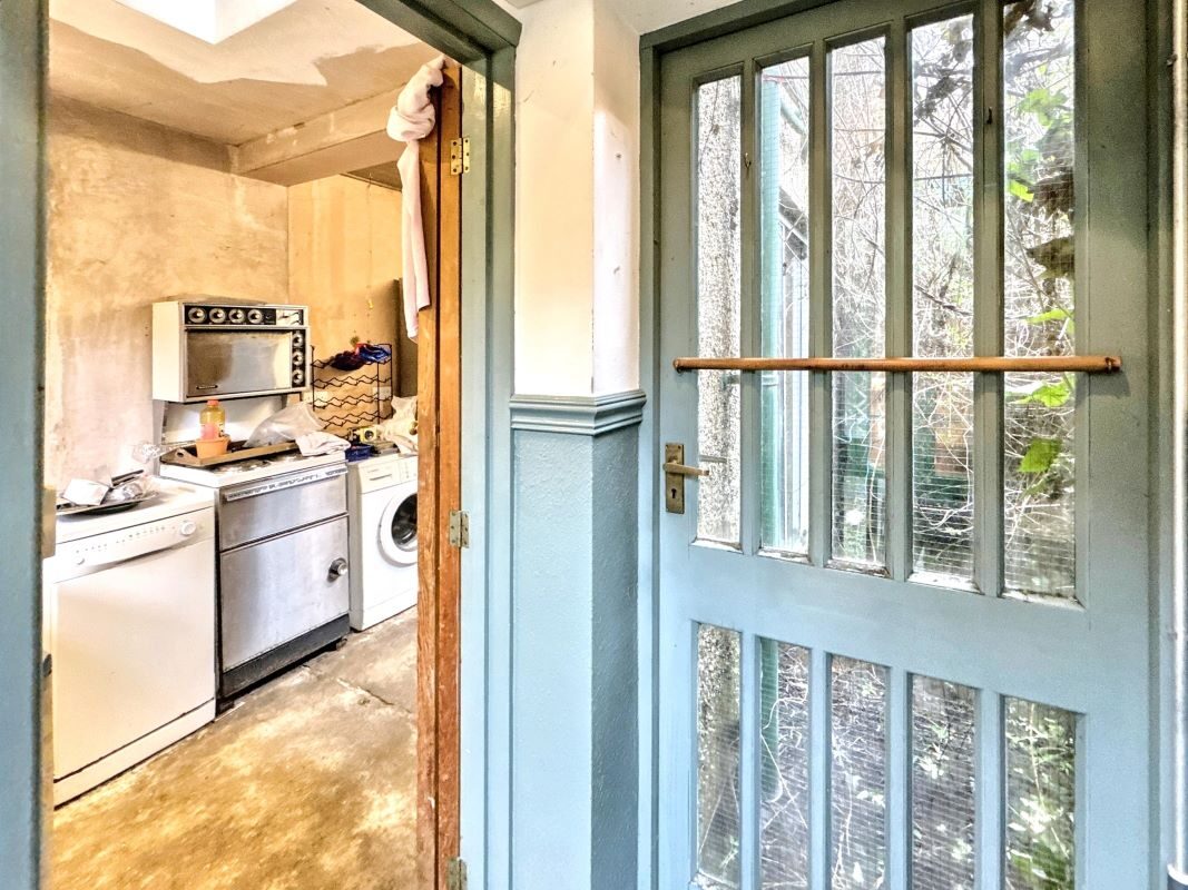 28 Bradley Street, Ipswich, Suffolk, IP2 8DU lot image - 7