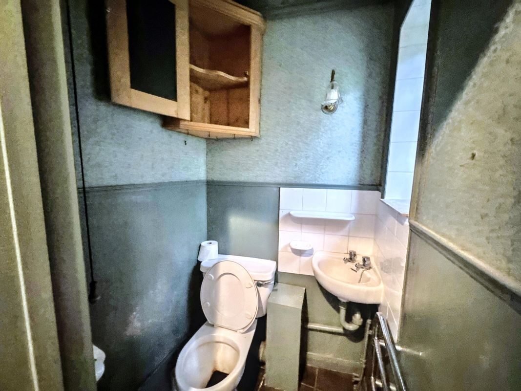 28 Bradley Street, Ipswich, Suffolk, IP2 8DU lot image - 8