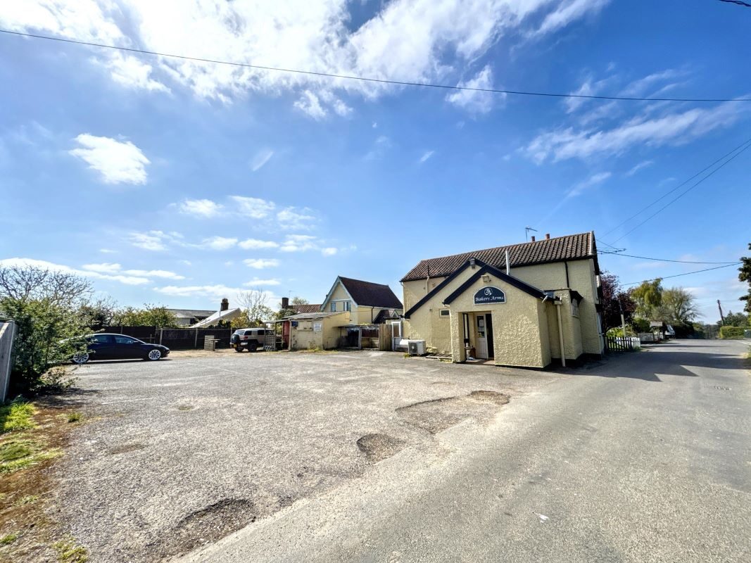 Bakers Arms, The Street, Harkstead, Ipswich, Suffolk, IP9 1BT lot image - 19