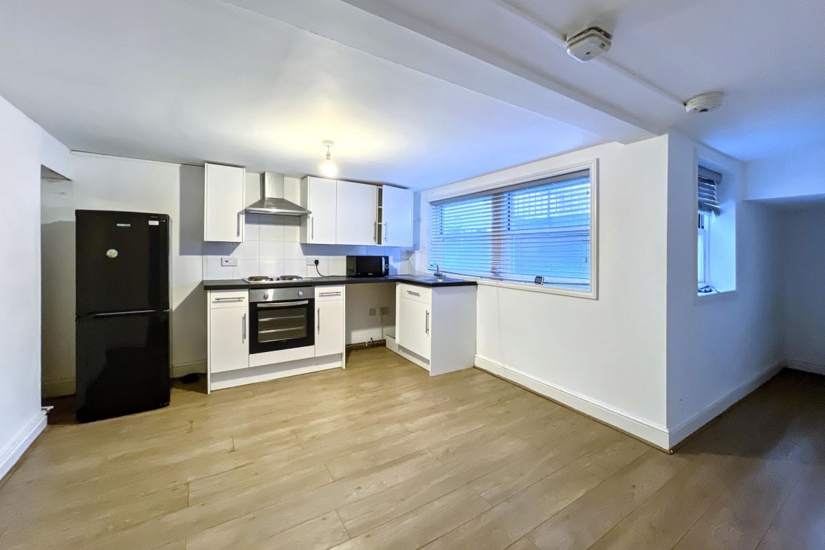 Flat 1, 7 Fonnereau Road, Ipswich, Suffolk, IP1 3JR lot image - 1