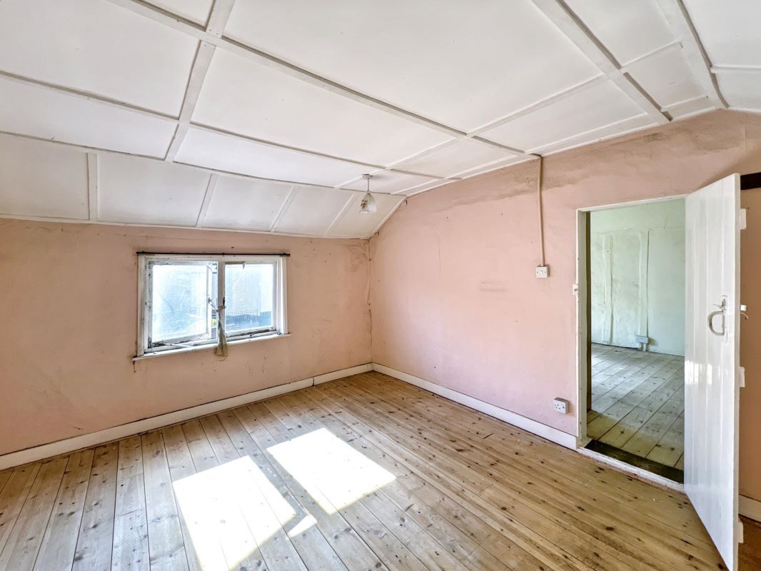 55 Old Street, Haughley, Stowmarket, Suffolk, IP14 3NT lot image - 7