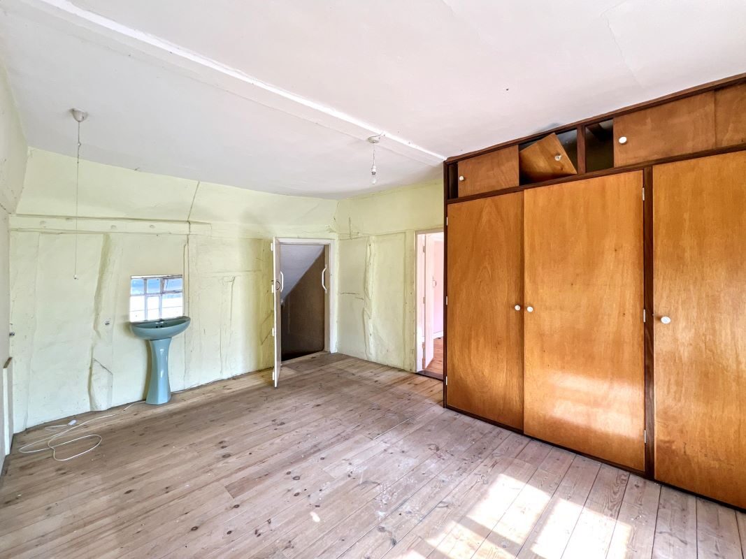 55 Old Street, Haughley, Stowmarket, Suffolk, IP14 3NT lot image - 8