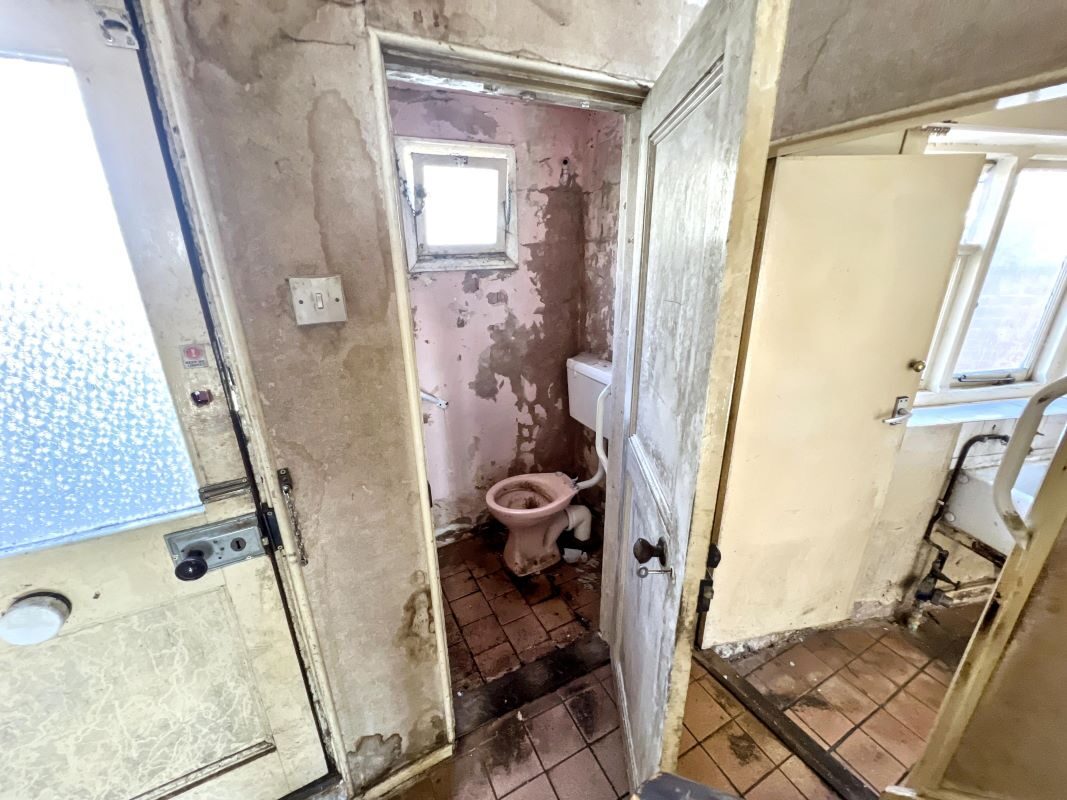 55 Old Street, Haughley, Stowmarket, Suffolk, IP14 3NT lot image - 11