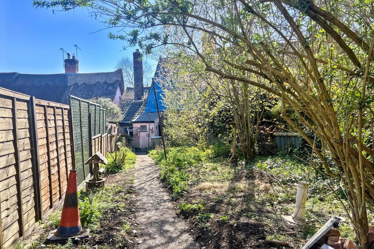 55 Old Street, Haughley, Stowmarket, Suffolk, IP14 3NT lot image - 15