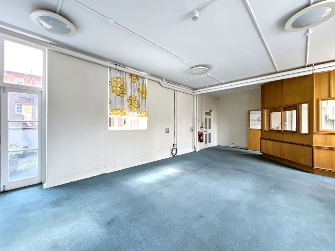 Ivry House, 23 Henley Road, Ipswich, Suffolk, IP1 3TF lot image - 9