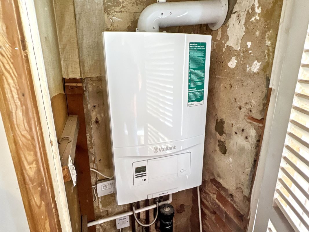 51 Waterloo Road, Ipswich, Suffolk, IP1 4EA lot image - 12