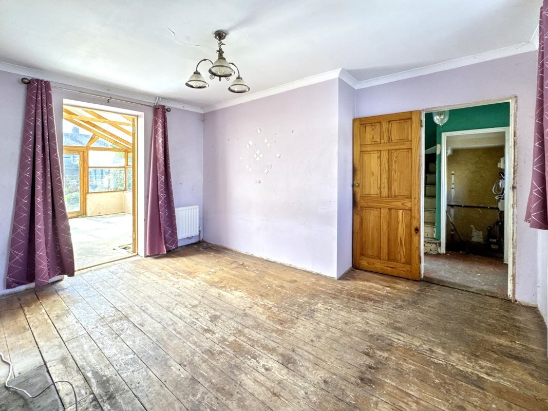 28 Scott Road, Ipswich, Suffolk, IP3 9NS lot image - 1