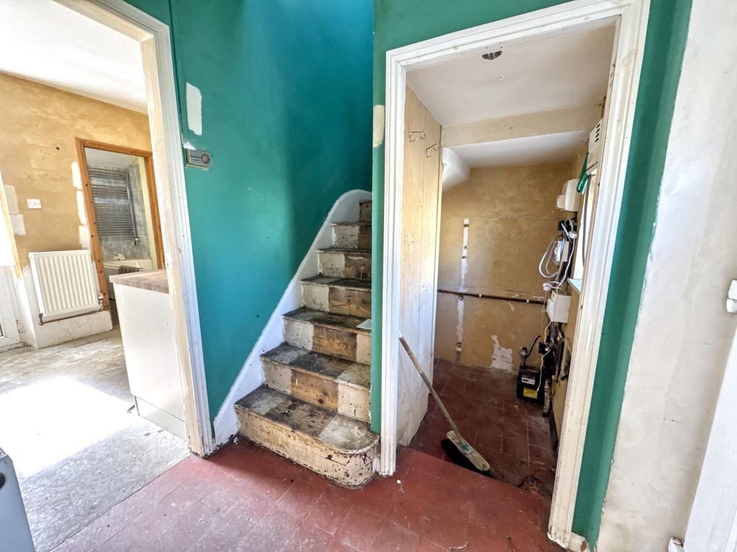 28 Scott Road, Ipswich, Suffolk, IP3 9NS lot image - 5