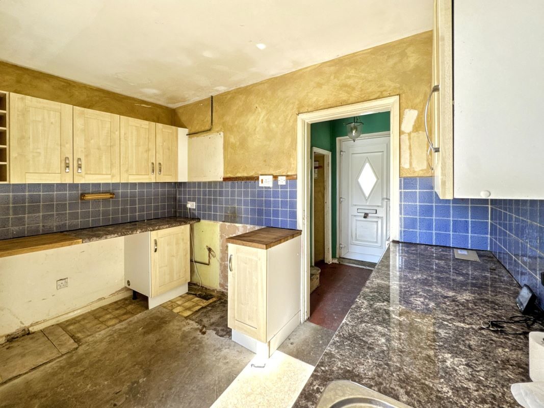 28 Scott Road, Ipswich, Suffolk, IP3 9NS lot image - 7