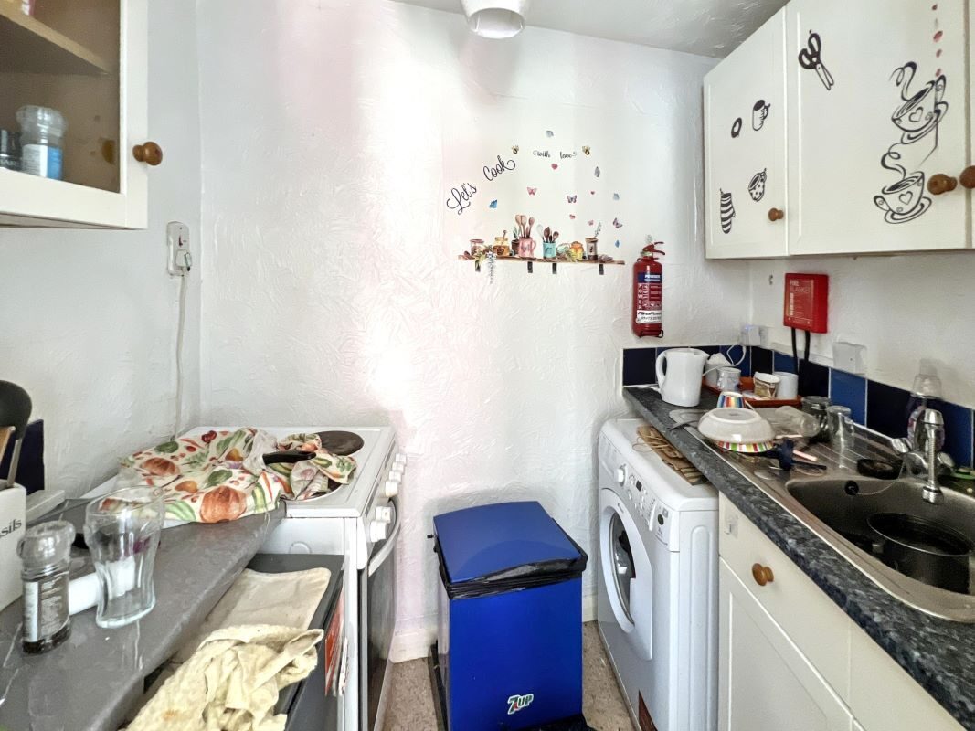 Flats 1 -13, 116 High Street, Hadleigh, Suffolk, IP7 5EL lot image - 16