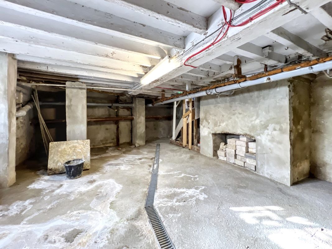 Flats 1 -13, 116 High Street, Hadleigh, Suffolk, IP7 5EL lot image - 23