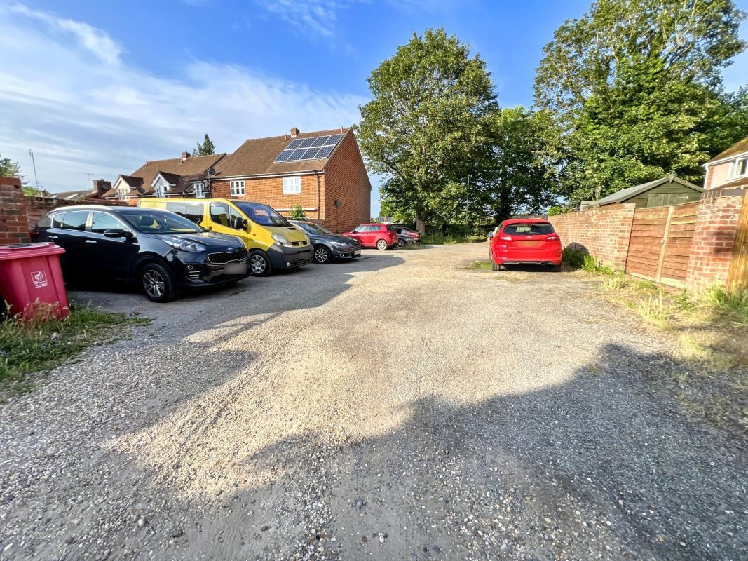 Flats 1 -13, 116 High Street, Hadleigh, Suffolk, IP7 5EL lot image - 30