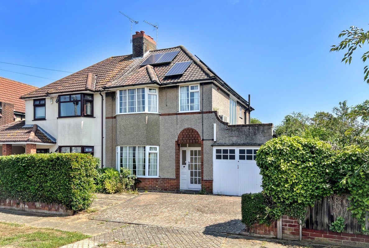 29 Crofton Road, Ipswich, Suffolk, IP4 4QS lot image - 0