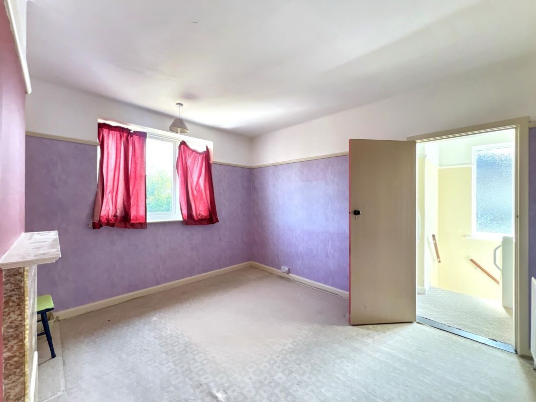 29 Crofton Road, Ipswich, Suffolk, IP4 4QS lot image - 10