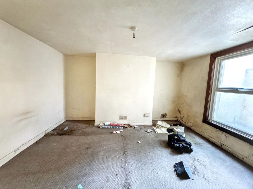 58A London Road, Ipswich, Suffolk, IP1 2HB lot image - 8