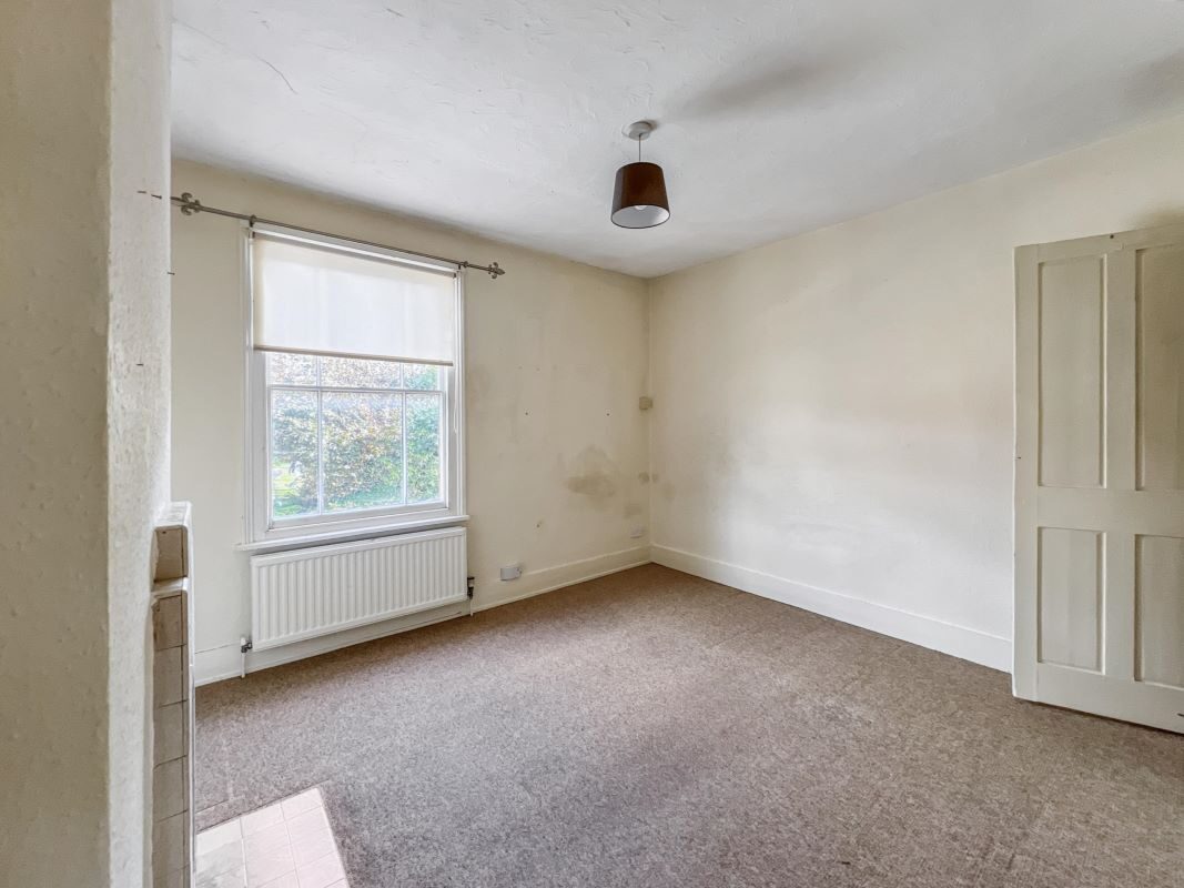 10 Alexandra Road, Ipswich, Suffolk, IP4 2RH lot image - 5