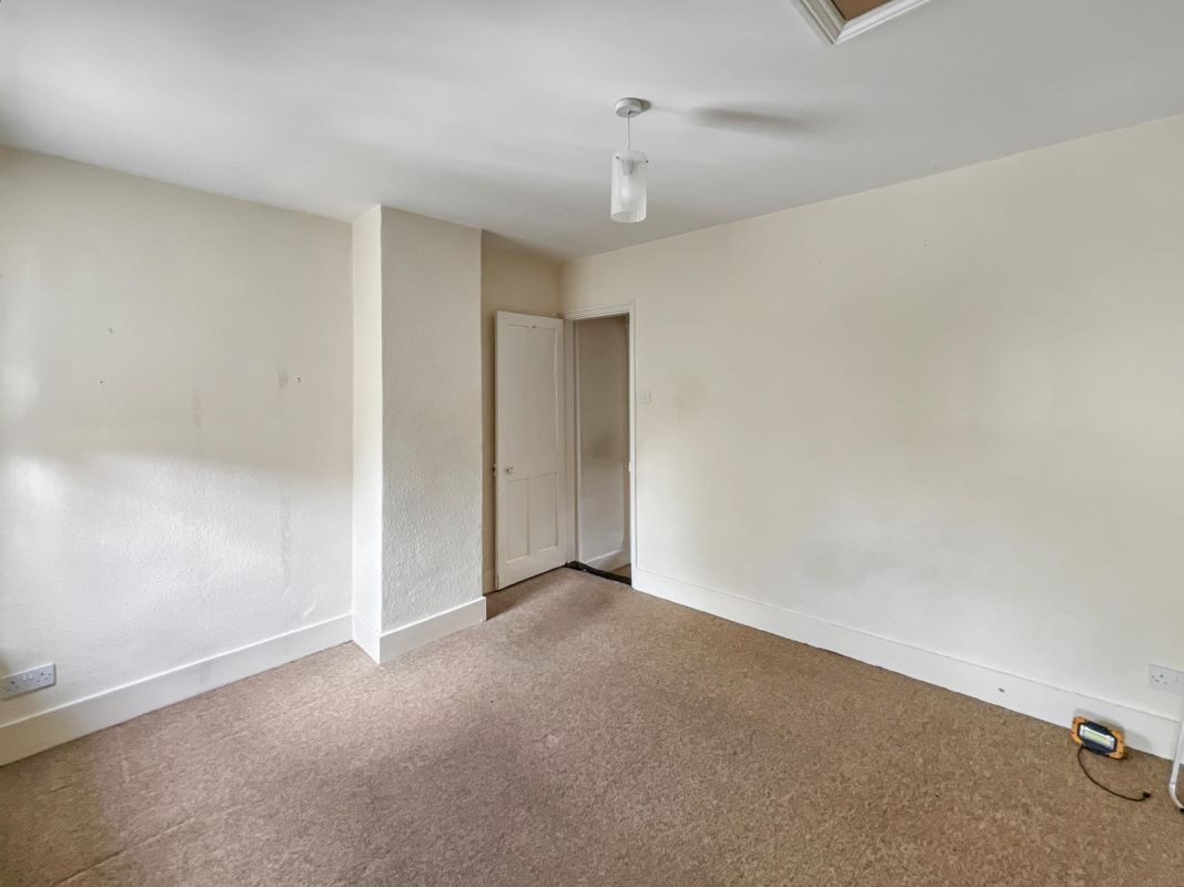 10 Alexandra Road, Ipswich, Suffolk, IP4 2RH lot image - 6