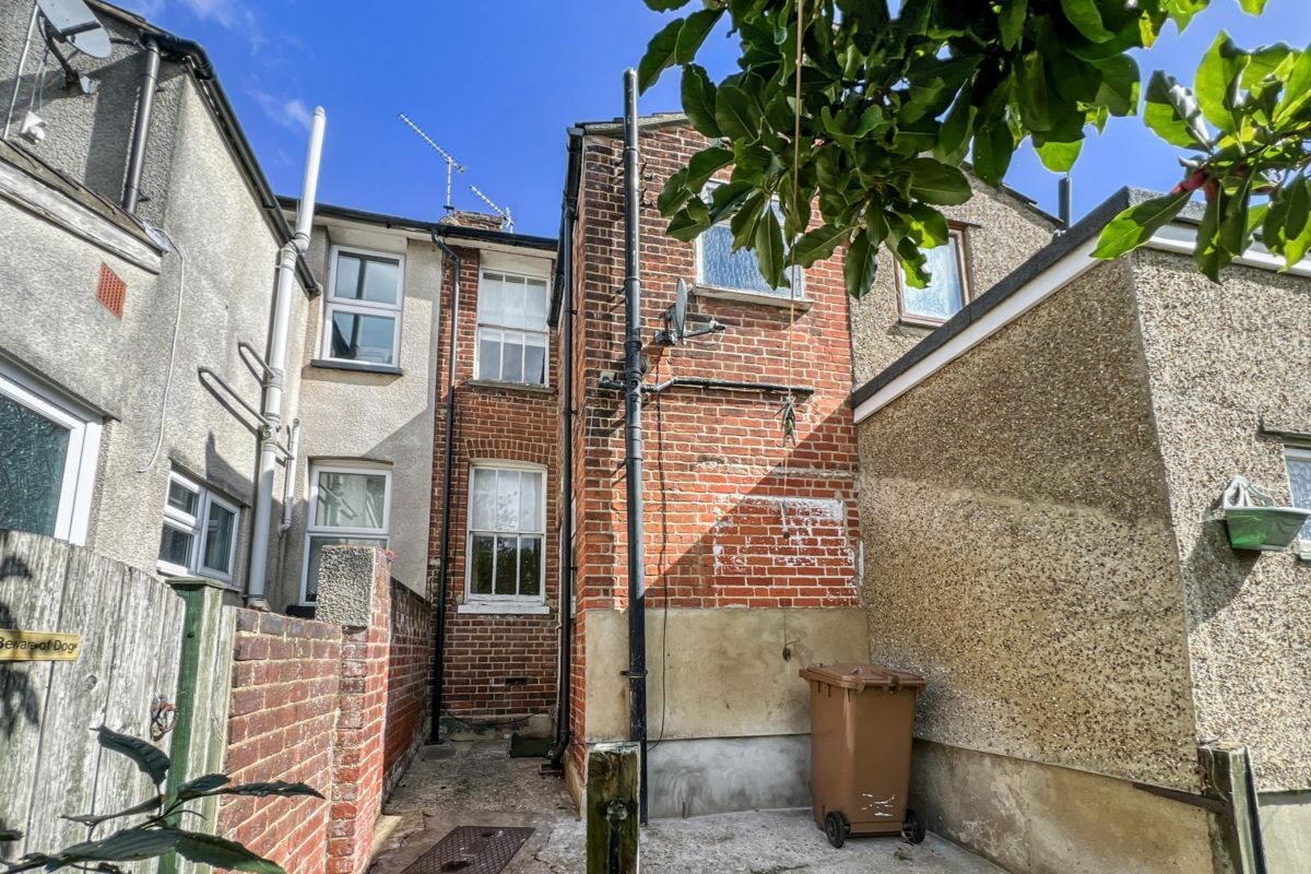 10 Alexandra Road, Ipswich, Suffolk, IP4 2RH lot image - 11