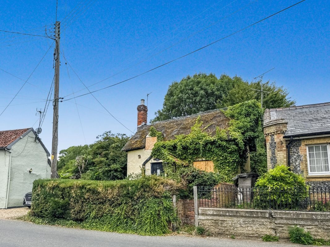 57 North Street, Steeple Bumpstead, Haverhill, Suffolk, CB9 7DP lot image - 8