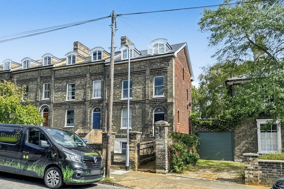 First Floor Flat, 80 Christchurch Street, Ipswich, Suffolk, IP4 2DE lot image - 8