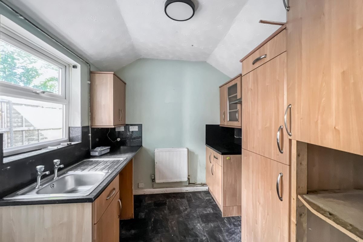 117 Woodbridge Road, Ipswich, Suffolk, IP4 2NJ lot image - 6