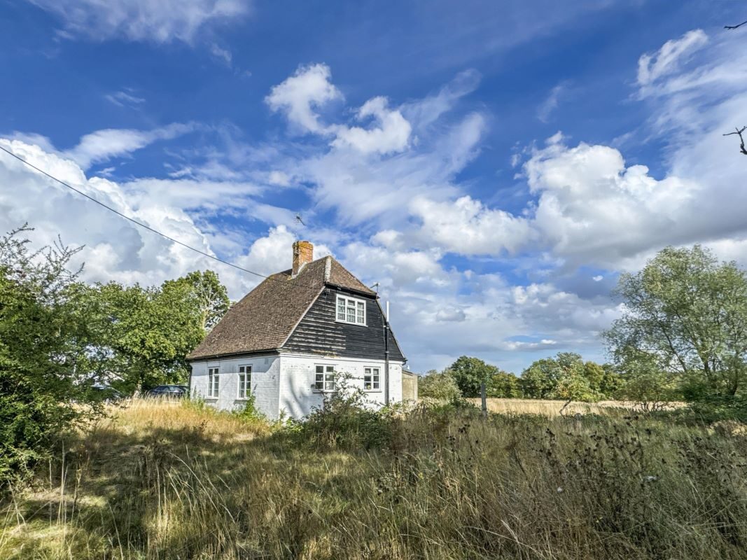 47 Belchamp Road, Tilbury Juxta Clare, Halstead, Essex, CO9 4JT lot image - 1