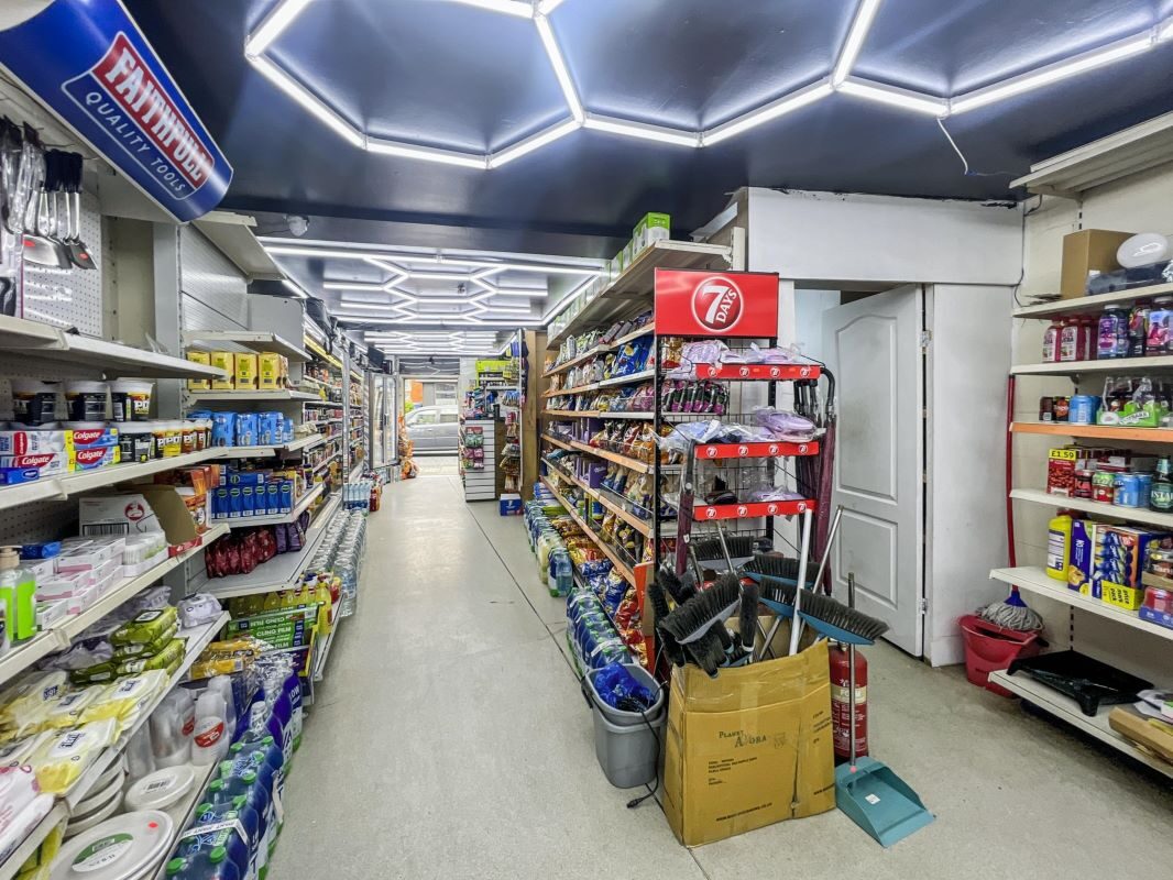 43 Norwich Road, Ipswich, Suffolk, IP1 2ET lot image - 2