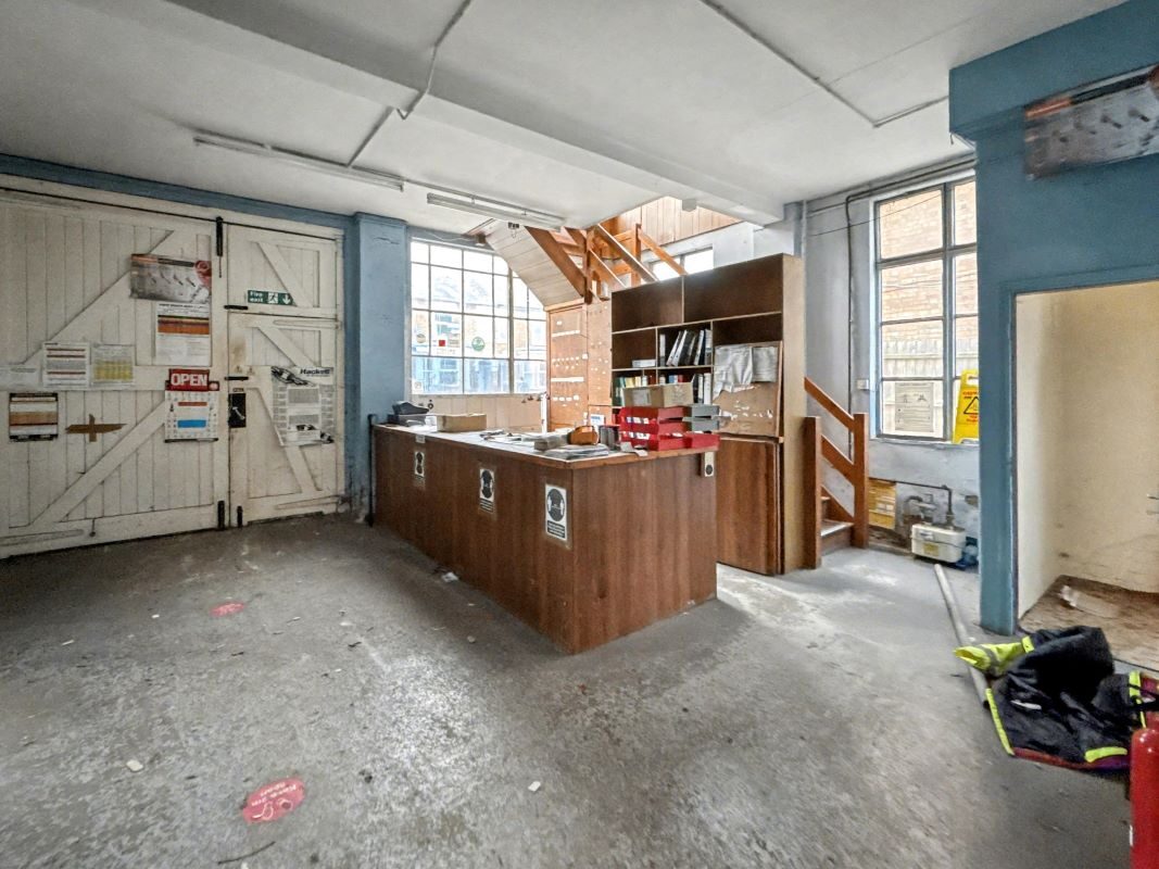 78, 80, 84-86 & 88 Foxhall Road, Ipswich, Suffolk, IP3 8HN lot image - 21