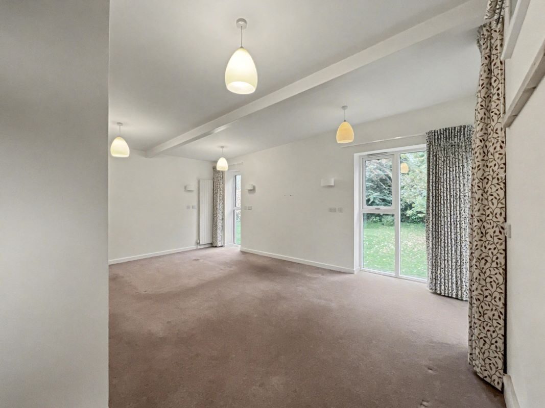 6 The Avenue, Ipswich, Suffolk, IP1 3SY lot image - 17