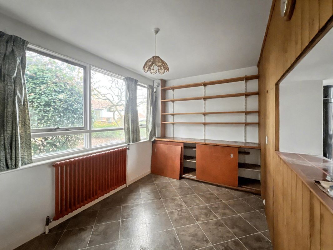 6 The Avenue, Ipswich, Suffolk, IP1 3SY lot image - 21