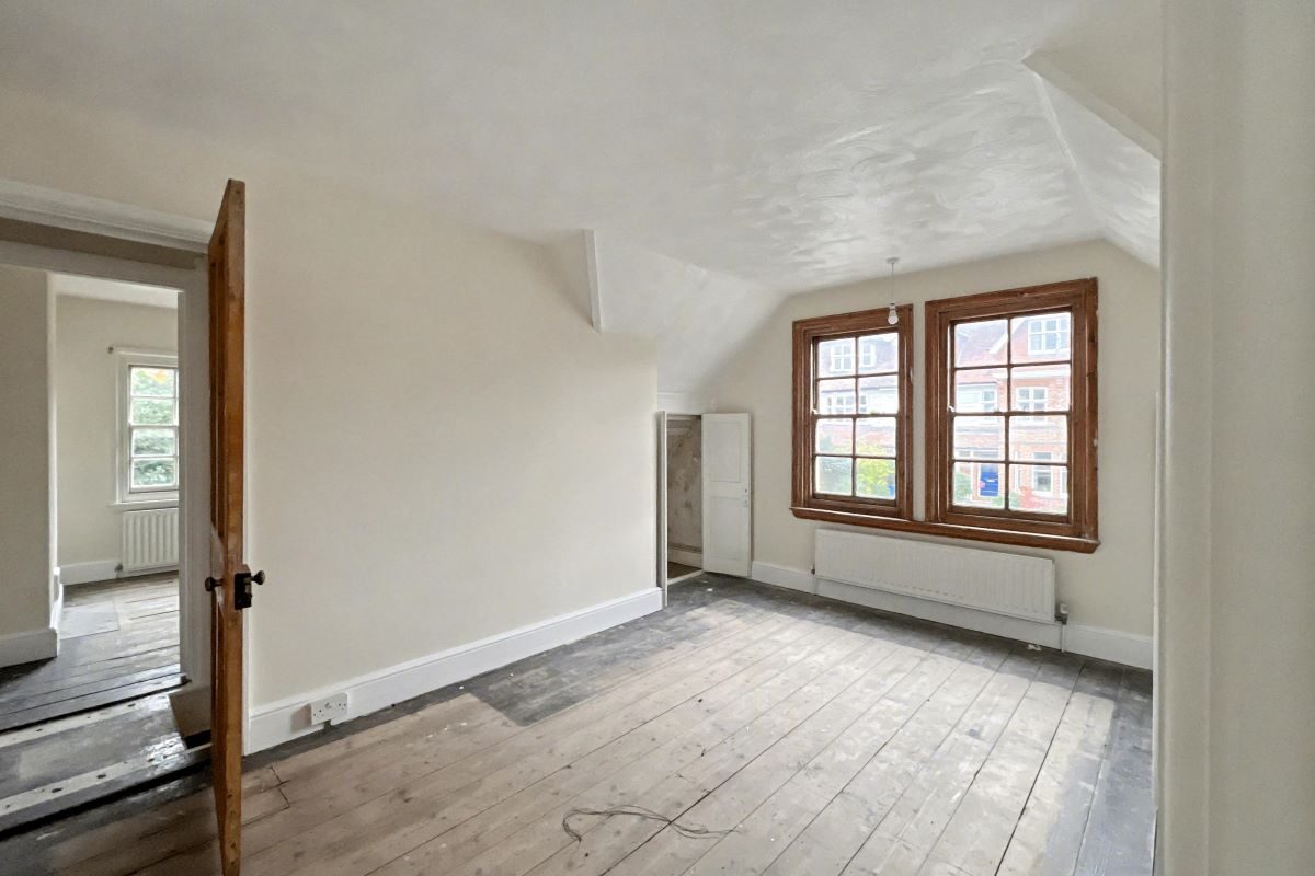 16 & 16A Park Road, Ipswich, Suffolk, IP1 3ST lot image - 15