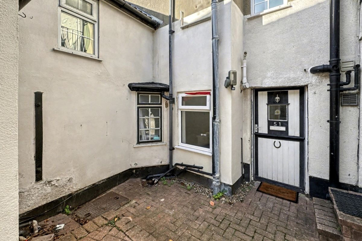 51 Warwick Road, Ipswich, Suffolk, IP4 2QH lot image - 1
