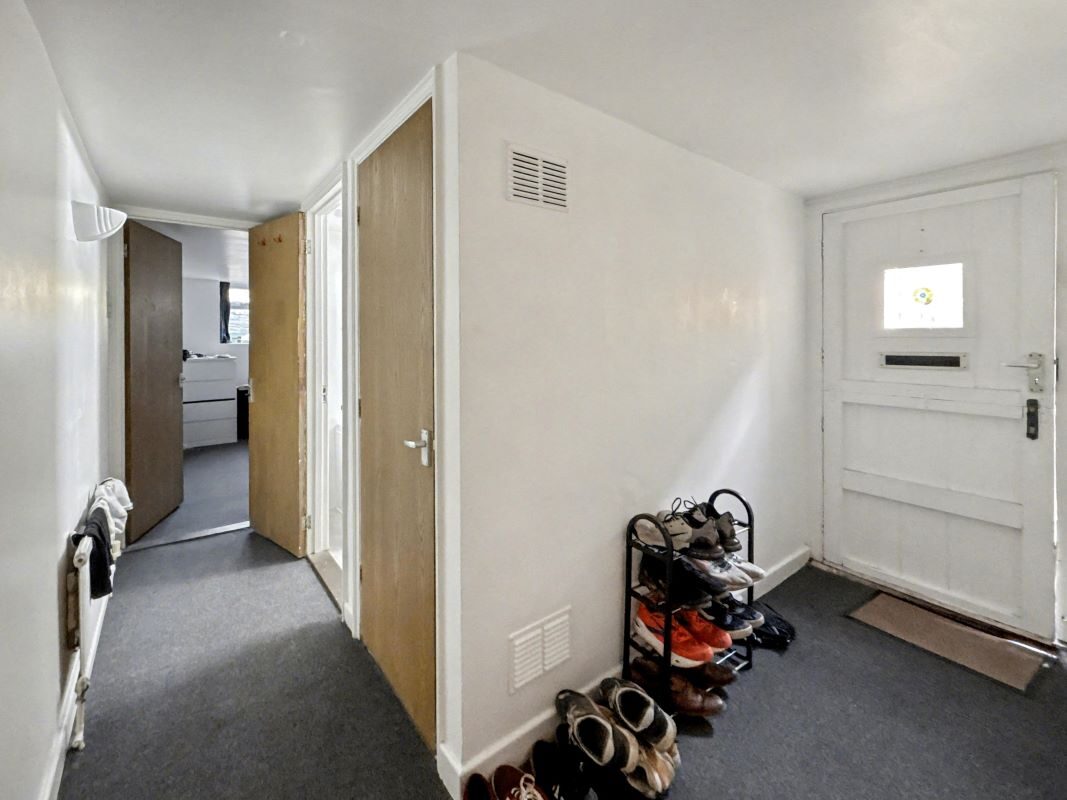 51 Warwick Road, Ipswich, Suffolk, IP4 2QH lot image - 6