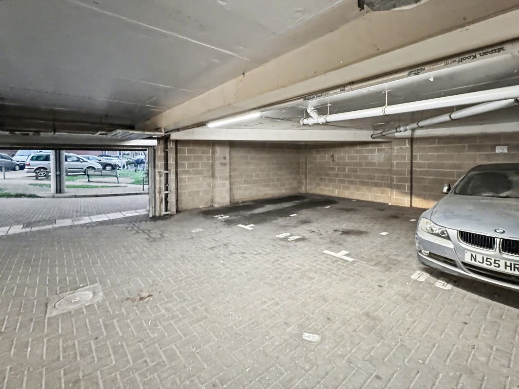 Flat 4, 12 Rapier Street, Ipswich, Suffolk, IP2 8JS lot image - 15