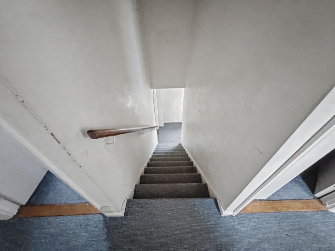 42 Heath View, Kesgrave, Ipswich, Suffolk, IP5 1NH lot image - 10