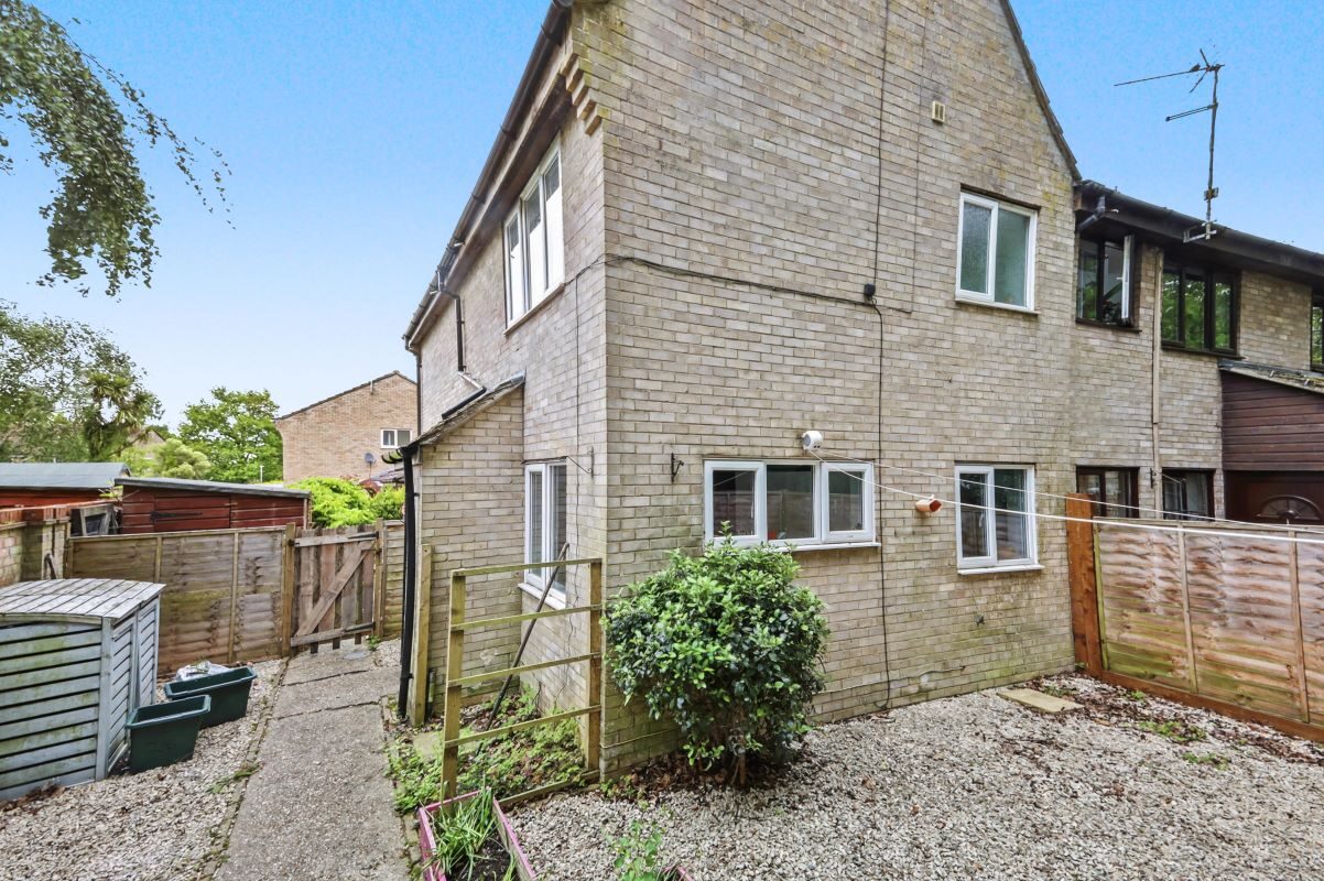 28 Gazelle Court, Colchester, Essex, CO4 9RW lot image - 10